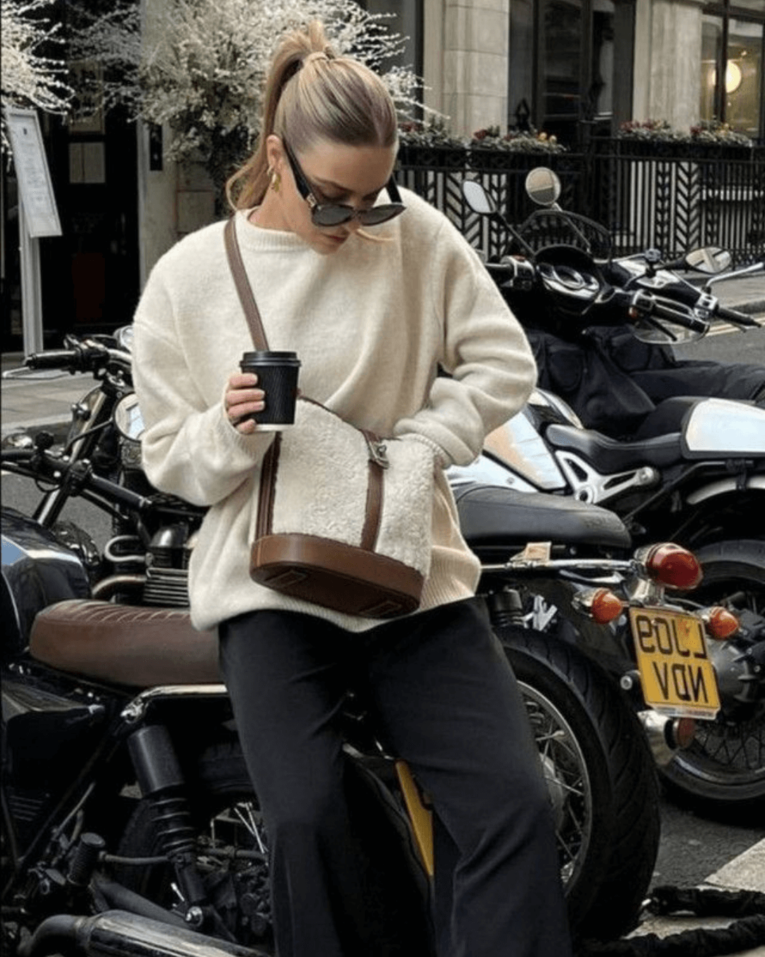 SEAME - Edlyn - Cozy Autumn Women's Sweater with Ribbed Trim & Soft Blended Material Beige M