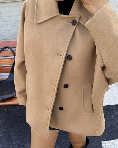Abrigo tipo trench con cuello Cece
